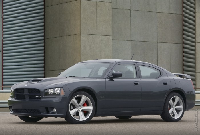 Dodge Charger 2005   1