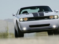 Dodge Challenger photo
