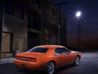Dodge Challenger photo