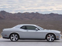 Dodge Challenger photo