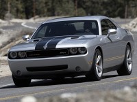 Dodge Challenger photo