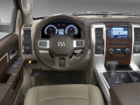 Dodge Ram 1500 photo